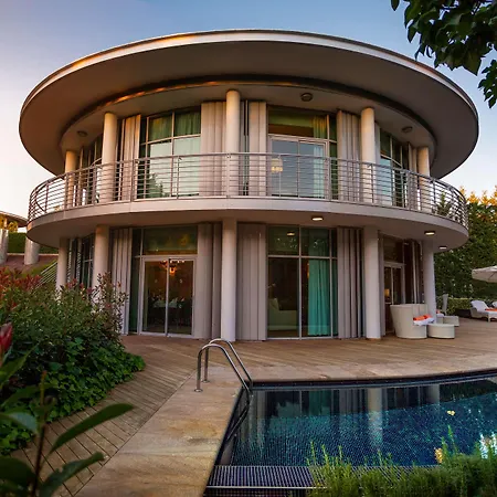 Resort Calista Luxury