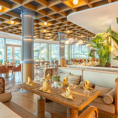 Calista Luxury 5*
