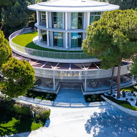 Calista Luxury