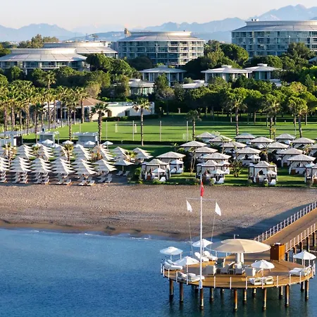 Calista Luxury Resort